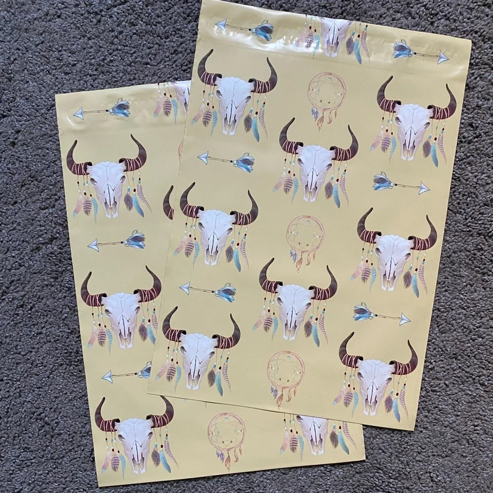 20 Boho cow skull 10x13 poly mailers